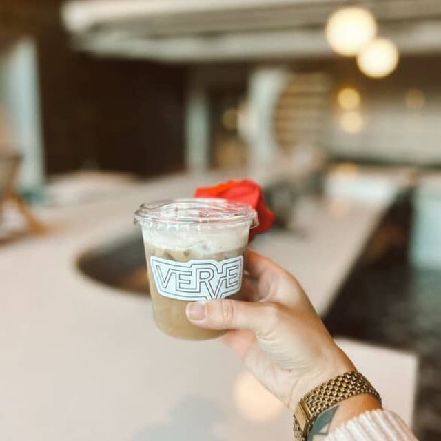 Join us every Thursday at 8am for coffee, treats and the perfect midweek pick me up! Don’t miss out on your weekly dose of caffeine + community 🤩☕️🎉

#VERVEBoise #boisestate #studenthousing #summer #apartment #weeklyevent #vervecoffeeclub