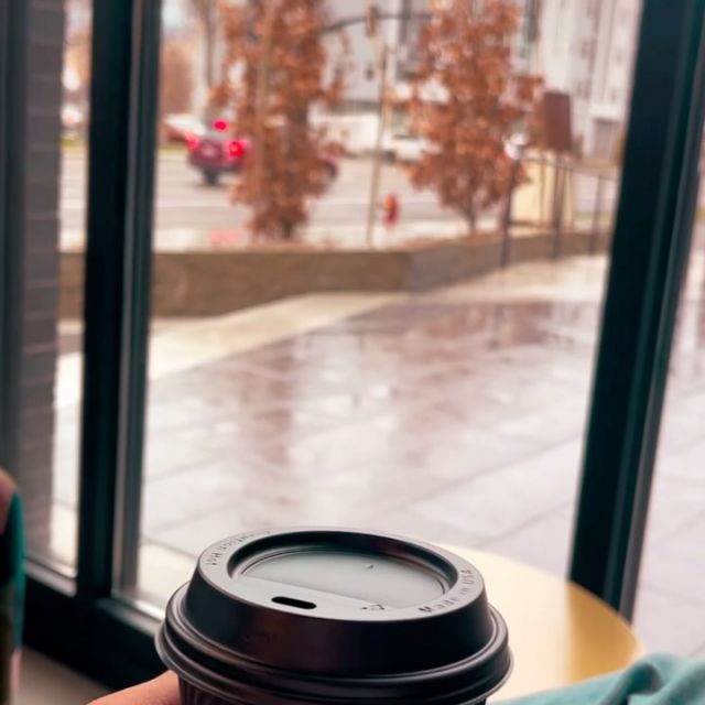 A warm cup of coffee ☕️from the coffee bar is the best pick me up during Boise’s cold ❄️ and wet💧days! 

#verve #boise #studentcommunity #boisestate