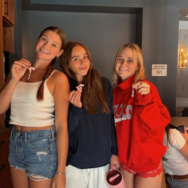 Welcome Week was SO fun!!! 🤩

We kicked things off with DIY keychains to give those brand-new keys a little personality! 🙌😇

We’re so excited to have everyone home and can’t wait to see what this year has in store! 🏡🔑

#VERVEBoise #boisestate #studenthousing #apartment #dıy