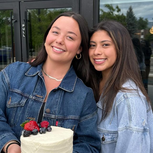 Nothing makes our day like a 5-star review 
🥹🤧💓

If you’ve had a great experience at VERVE, let us know! Your reviews help further residents find their home 🏠

#VERVEBoise #boisestate #studenthousing #summer #apartment #review #leaveareview