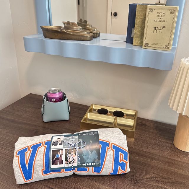 Sneak peek at the dose of love waiting for you on move in day!! 🎁🤩🎉

#VERVEBoise #boisestate #studenthousing #summer #apartment #homesweethome #moveinday